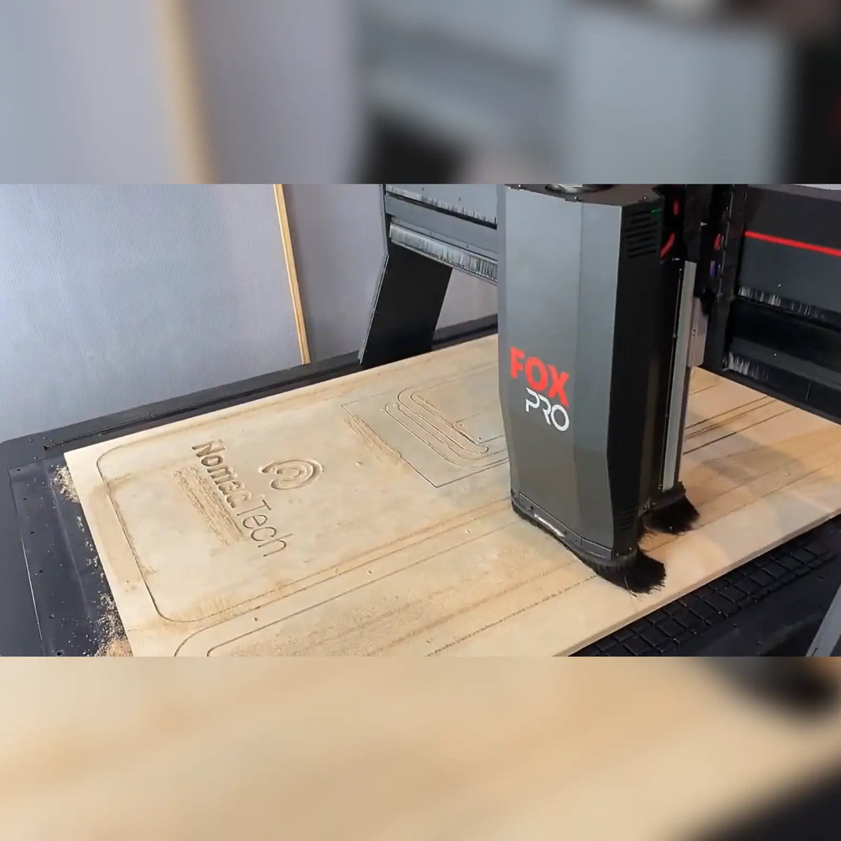 Fox PRO - Fraiseuse CNC professionnelle, Modèle Triphasé.