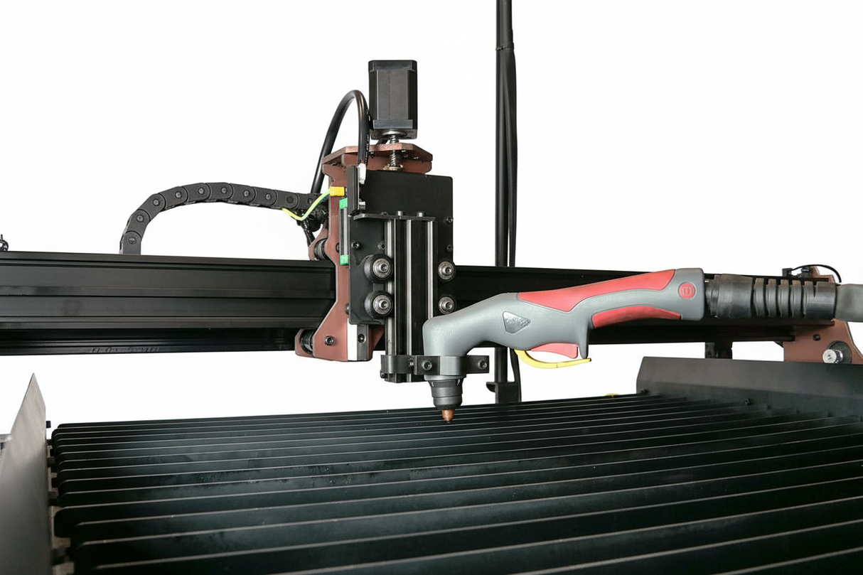 Ion Plasma CNC Basic M + Inverseur Cevik PRO CUT61